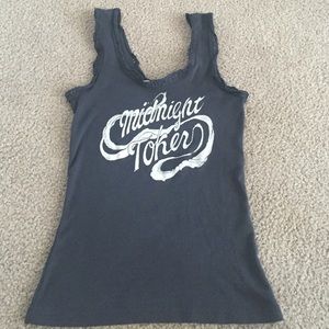 Gypsy Warrior distressed tank top unif for exp.