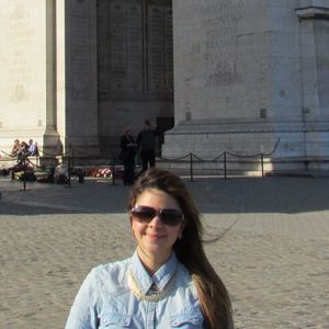 Meet your Posher, Carolina