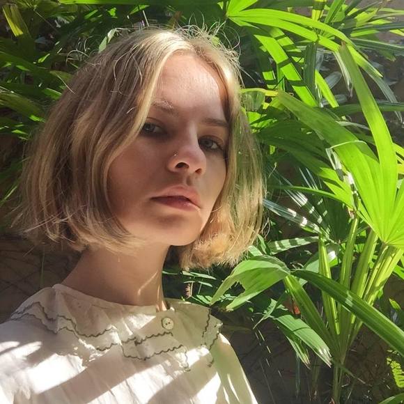 Meet your Posher, Leah