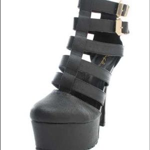 Hot Strapped Black Heels