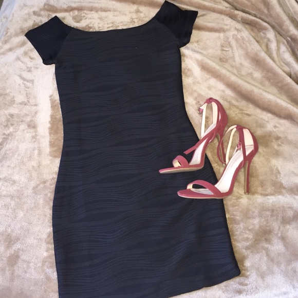 Black Bodycon dress💄