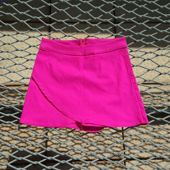 skort