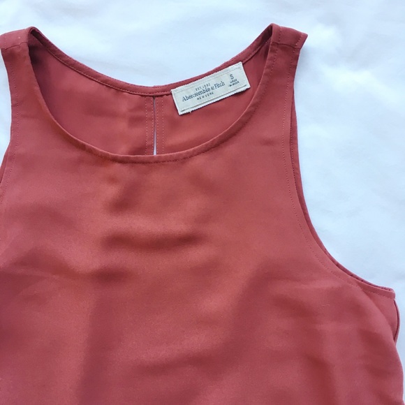 SOLD ABERCROMBIE TOP