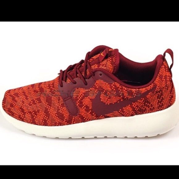 BRAND NEW WOMENS ROSHES JCRD