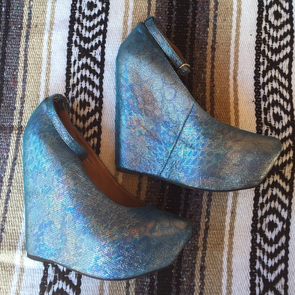 Jeffrey Campbell platform 👽🌺