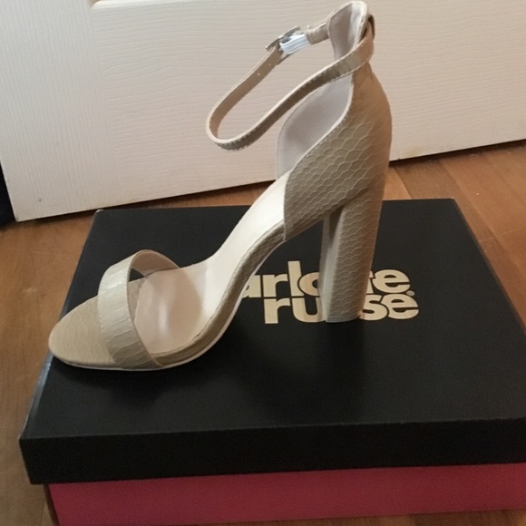 Camel Sandals - Picture 2 of 4