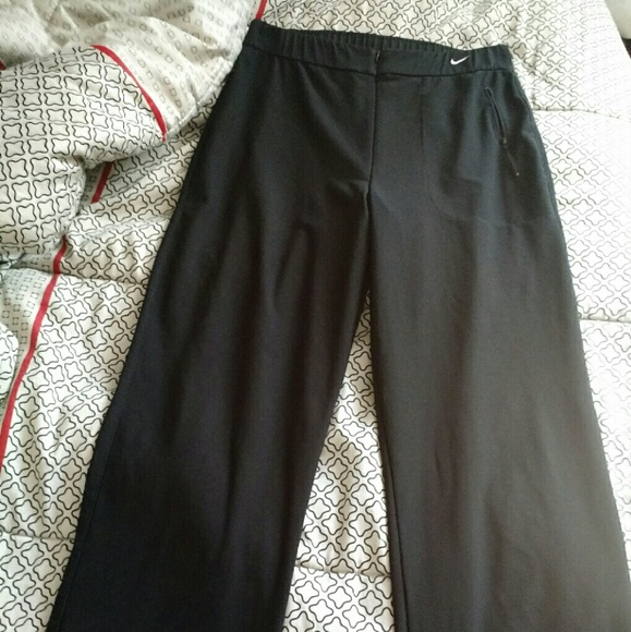 Boys Nike sweatpants