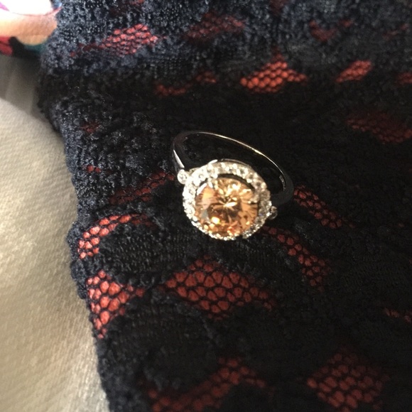 Gorgeous ring