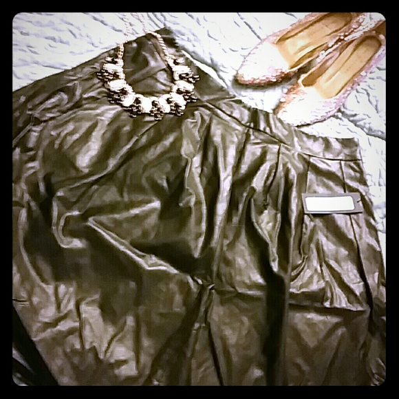 Pleather knee skirt size 8