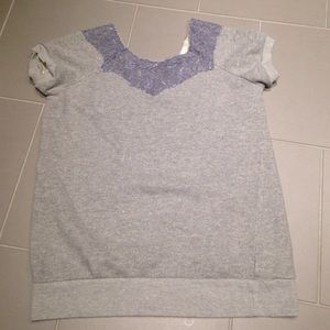 💃🏼 MOVING SALE Short Sleeve Sweatshirt