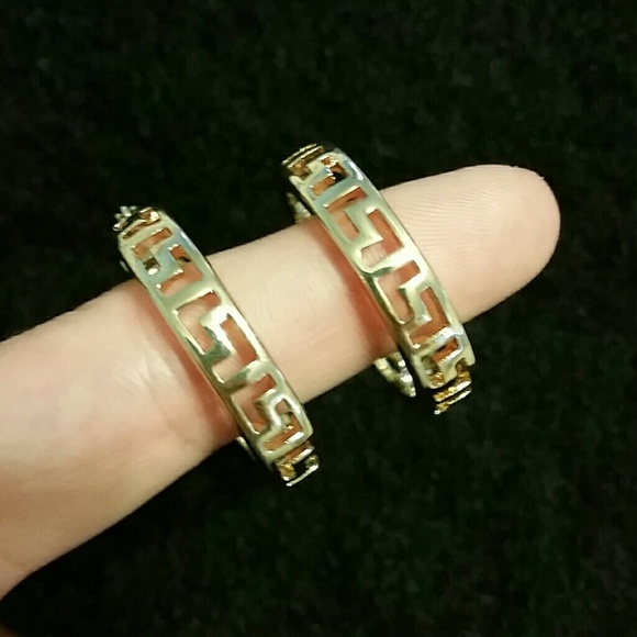 !!Final!! Greek key pattern gold hoop earrings