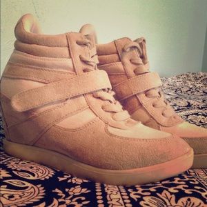 Suede wedge booties!