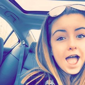 Meet your Posher, Sydney