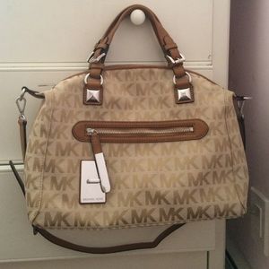 mk travel bag