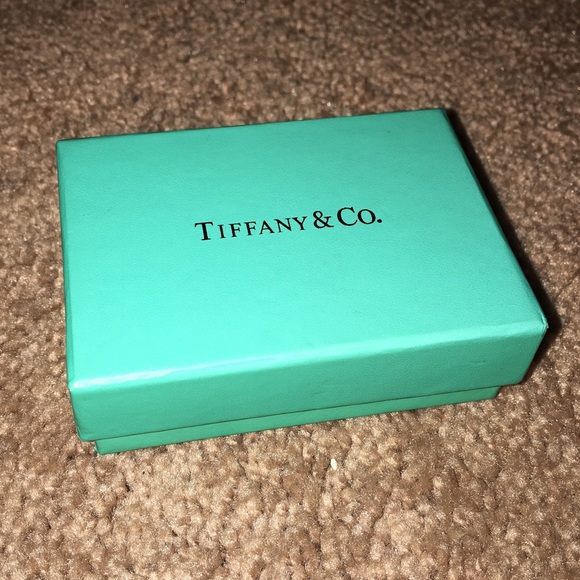 TIFFANY & CO. Necklace