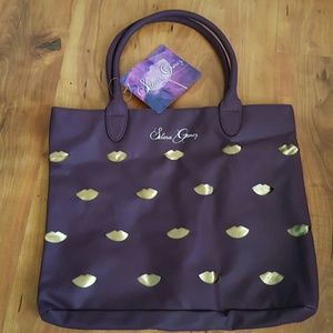 Selena Gomez tote