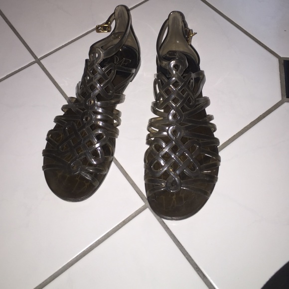 Diane Von Furstenberg jelly sandal smoke grey SZ 9