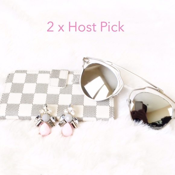 πΎHPπΎLast Pair Gray & Pink Earrings - Picture 2 of 2