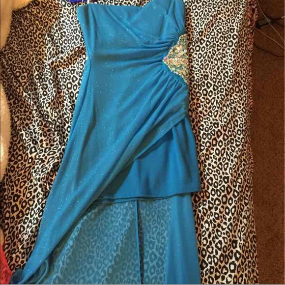 Homecoming dress - Picture 2 of 4