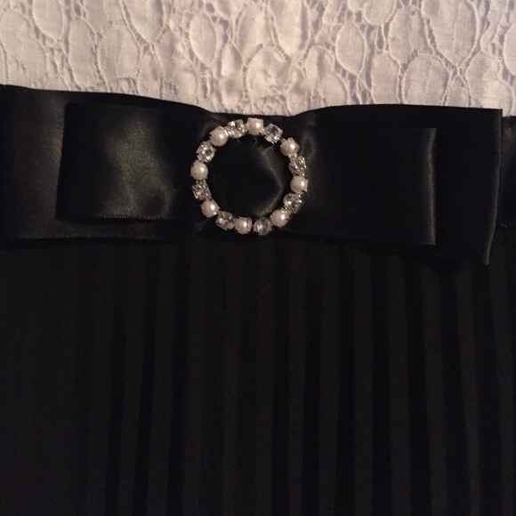 SOLD - Picture 3 of 3