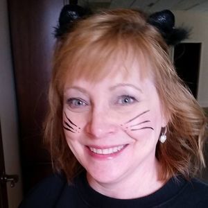 Meet your Posher, Pamela