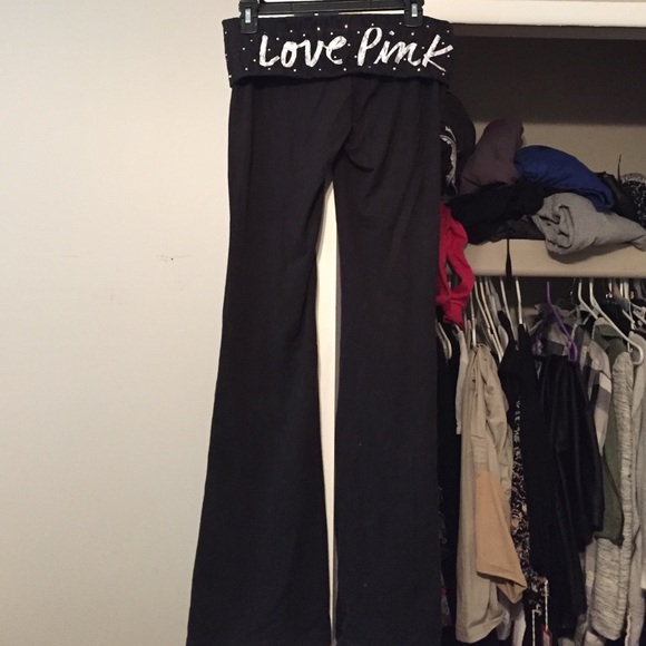 Vs pink yoga pants