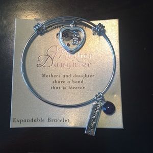 Venice and Violet by Dogeared expandable bracelet