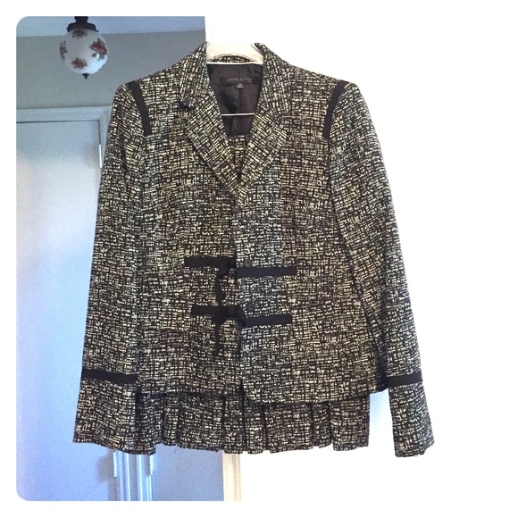 Skirt two piece suit - Ann Klein