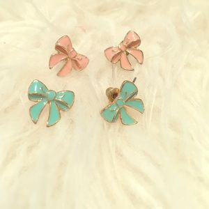 Cute bow earrings
