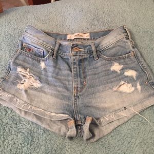 Hollister short