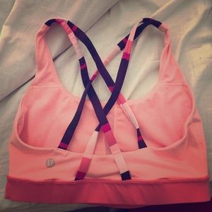 Lululemon sports bra