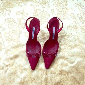 Manolo Blahnik dark red suede kitten heel
