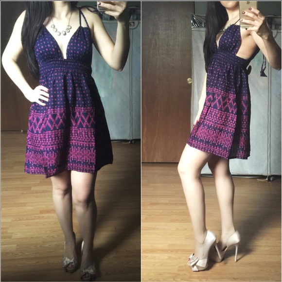 🎉$20 SALE🎉ONLY large- Navy &Pink Baby Doll Dress - Picture 2 of 4