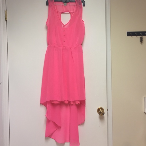 Really cute pink high-low dress