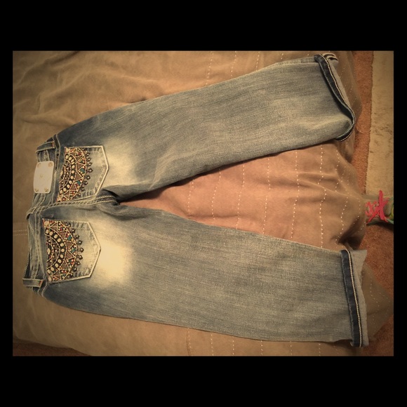Miss Me Capris