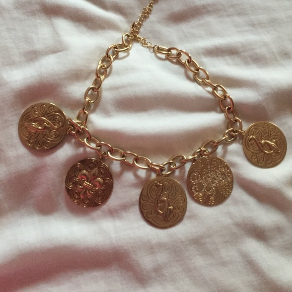 Women necklace
