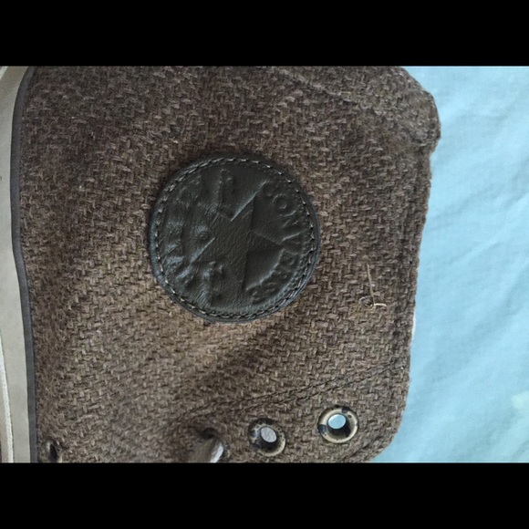 Converse in great shape Men's Size 12 MSRP $50 - Picture 4 of 4