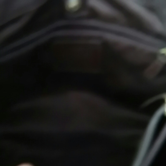 Authentic Coach handbag - Picture 3 of 3