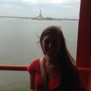 Meet your Posher, Anna