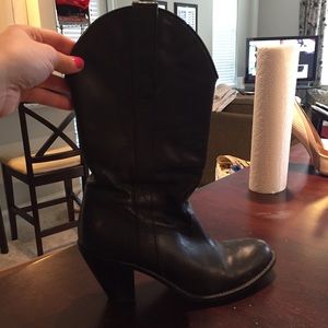 Black Jessica Simpson cowboy Boots