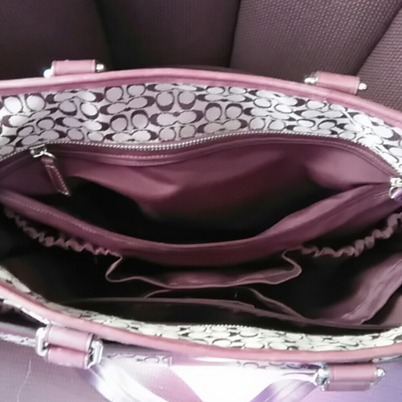 Authentic Coach carry-all bag - Picture 3 of 3