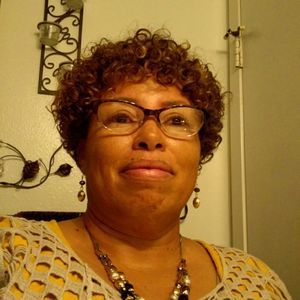 Meet your Posher, Annie