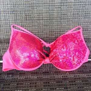 BRAND NEW VS BATHING SUIT TOP🎉