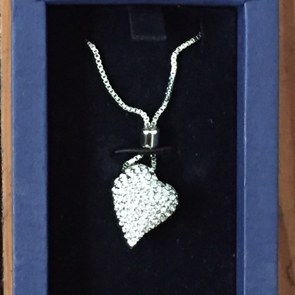 Swarovski Jewelry - AUTH Swarovski Crystal heart pendant