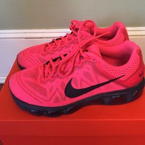 Nike Women's Air Max Tailwind 7