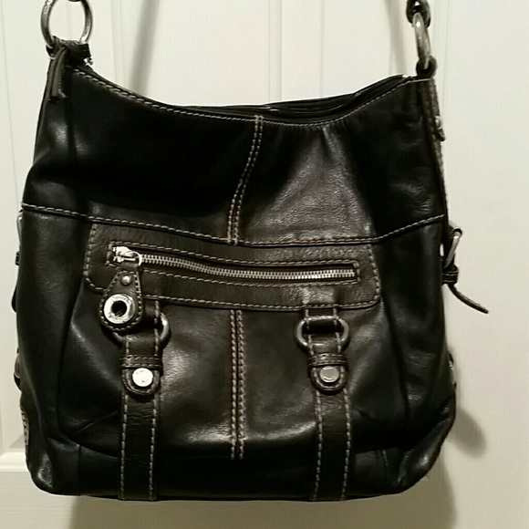 Pretty black shoulder bag