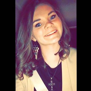 Meet your Posher, Kaylee