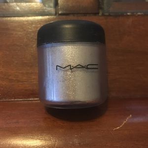 Mac eyeshadow