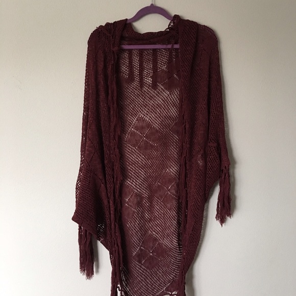 long flowy maroon cardigan with tassels