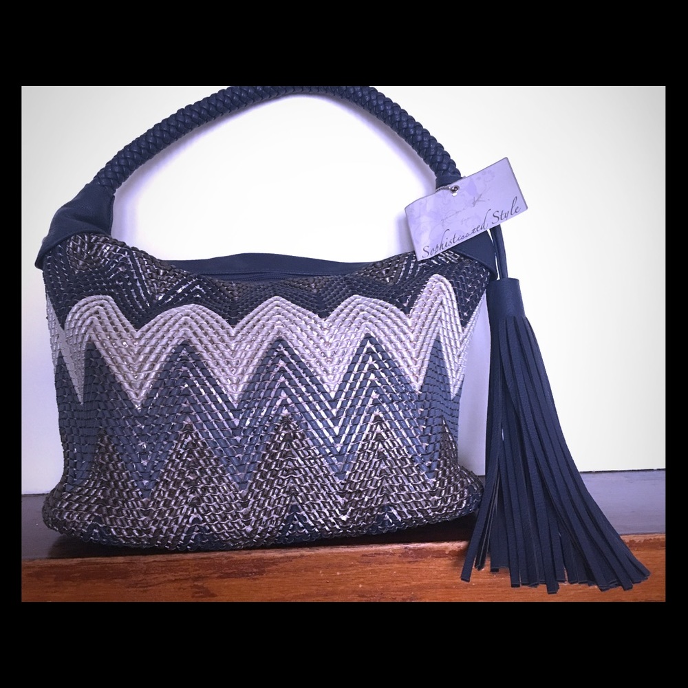 YOUMI PURSE BRAND NEW